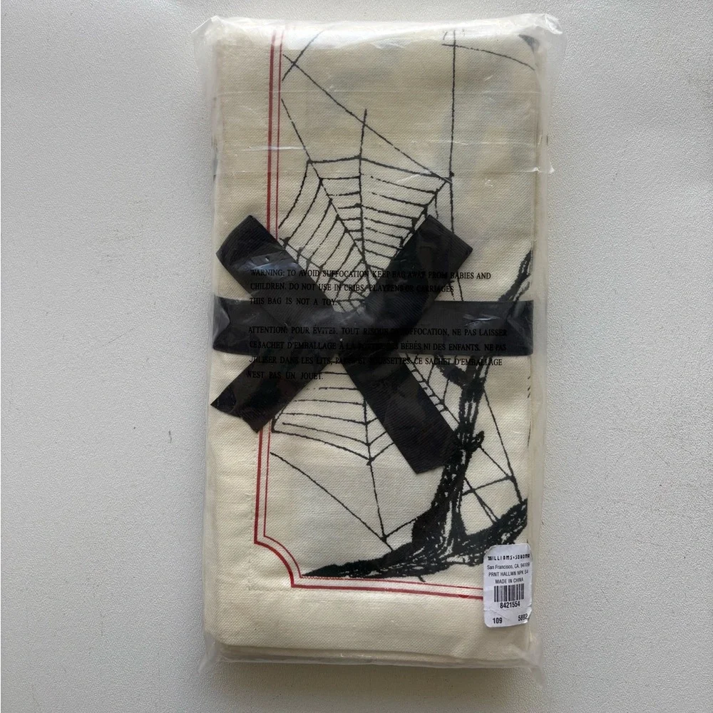 William Sonoma Halloween napkins new set of 4 spider web spooky